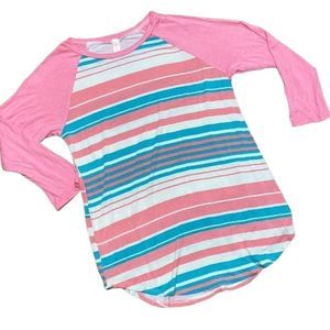 •FIRST LOOK• NWOT spring color striped boutique top size Small